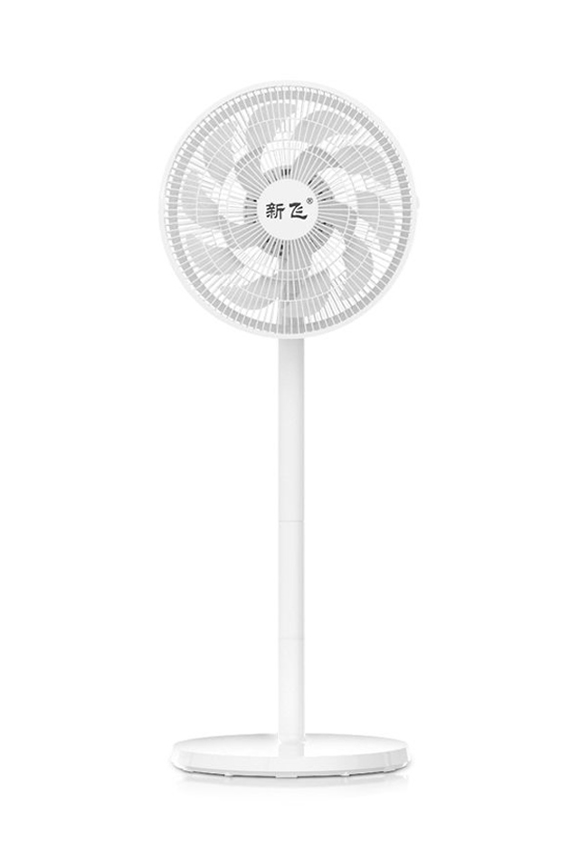 精致涼爽，小巧不占地 小型電風扇的魅力所在